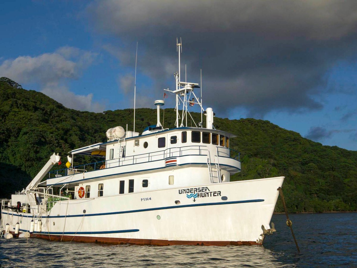 Undersea Hunter Liveaboard