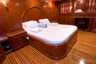 Blue Fin King Suite.