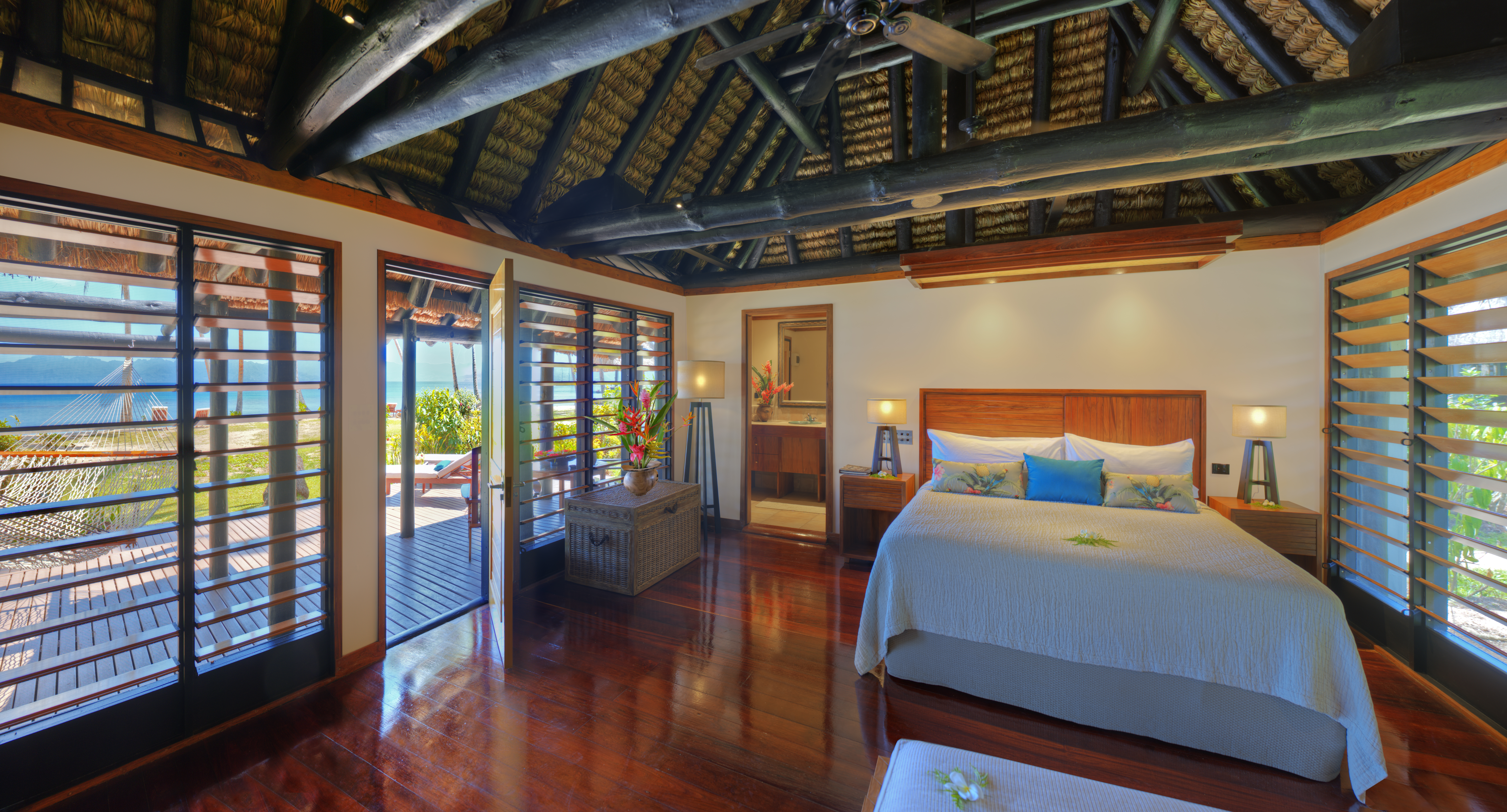 JMC Resort Fiji Oceanfront Bure NAS_2748