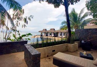Poolside Oceanfront Suite.