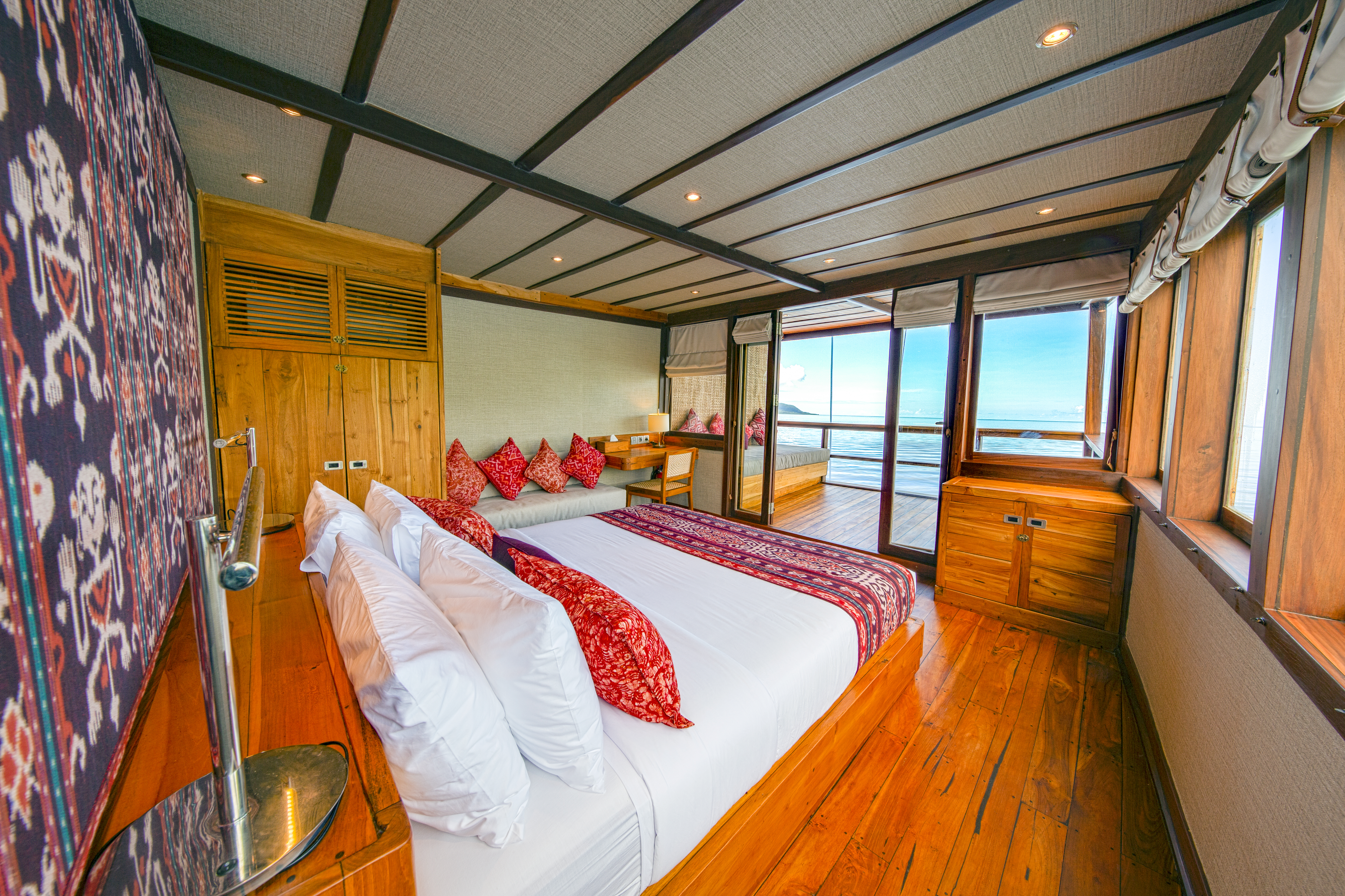 Coralia Liveaboard Master cabin with sea view